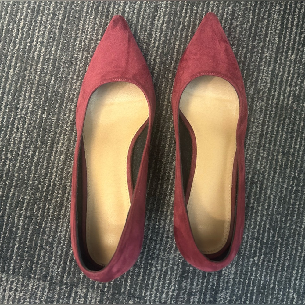 Chic Burgundy Women's Heels Suede